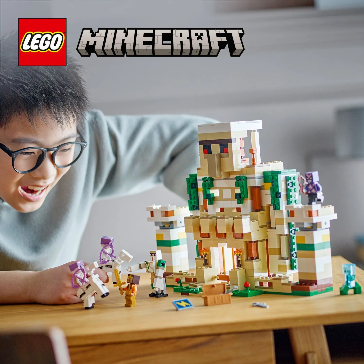 Лучший набор LEGO® Minecraft® с големом