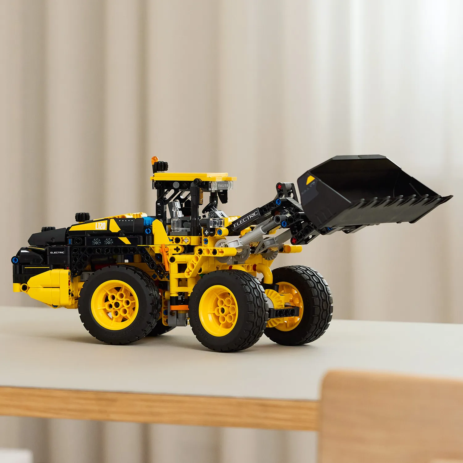 Подарок для юных строителей