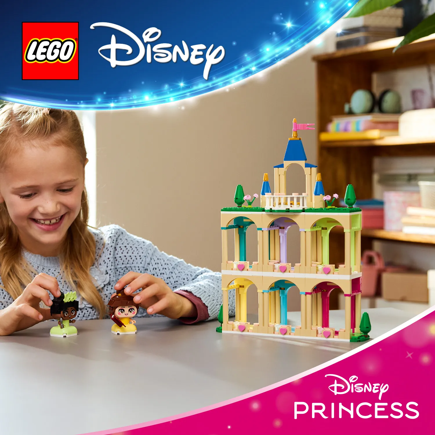 Миниперсонажи из кубиков и замок для демонстрации