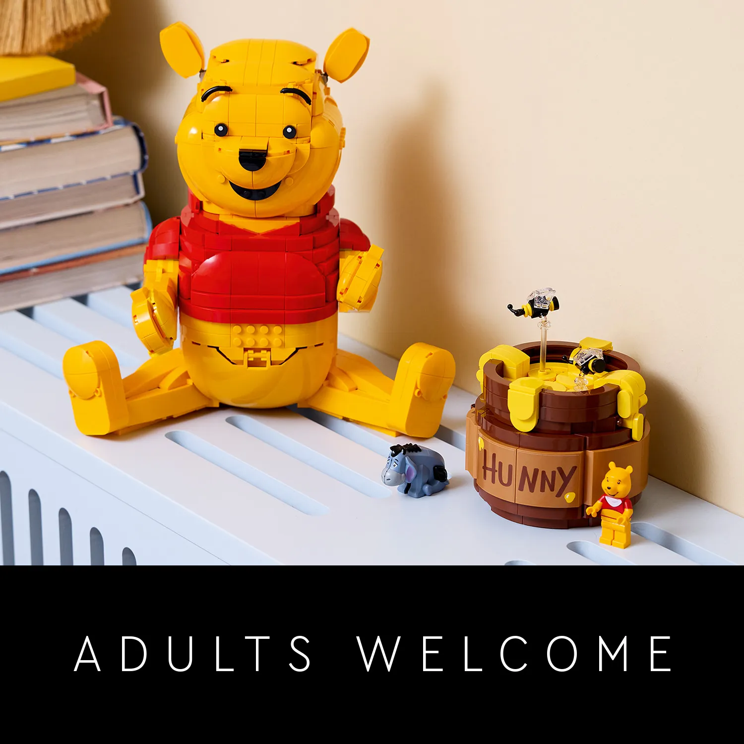 Классический выбор подарка для киноманов