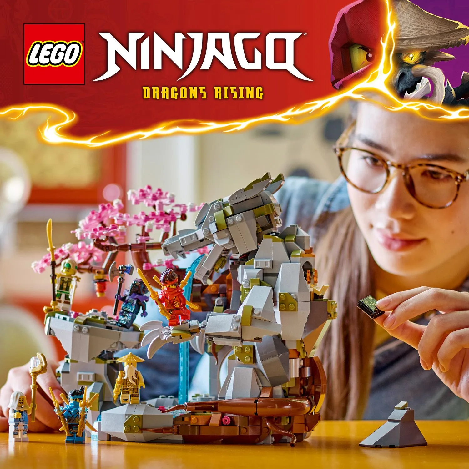 Потрясающая модель дракона LEGO® NINJAGO®