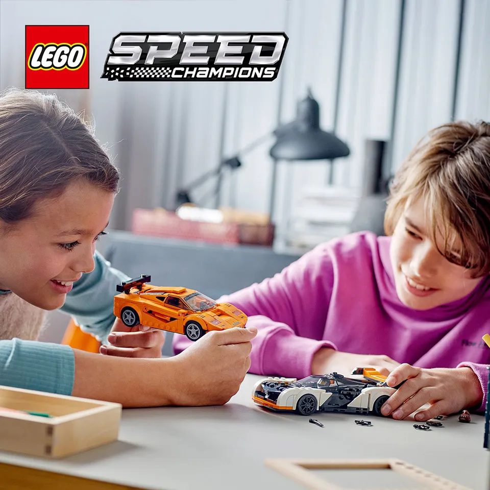 Набор LEGO® с двумя гиперкарами McLaren