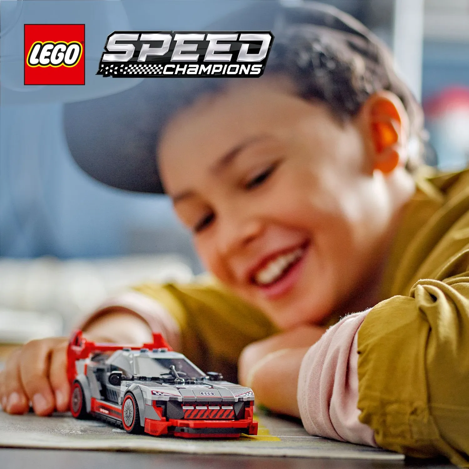 Постройте модель Audi из кубиков LEGO®