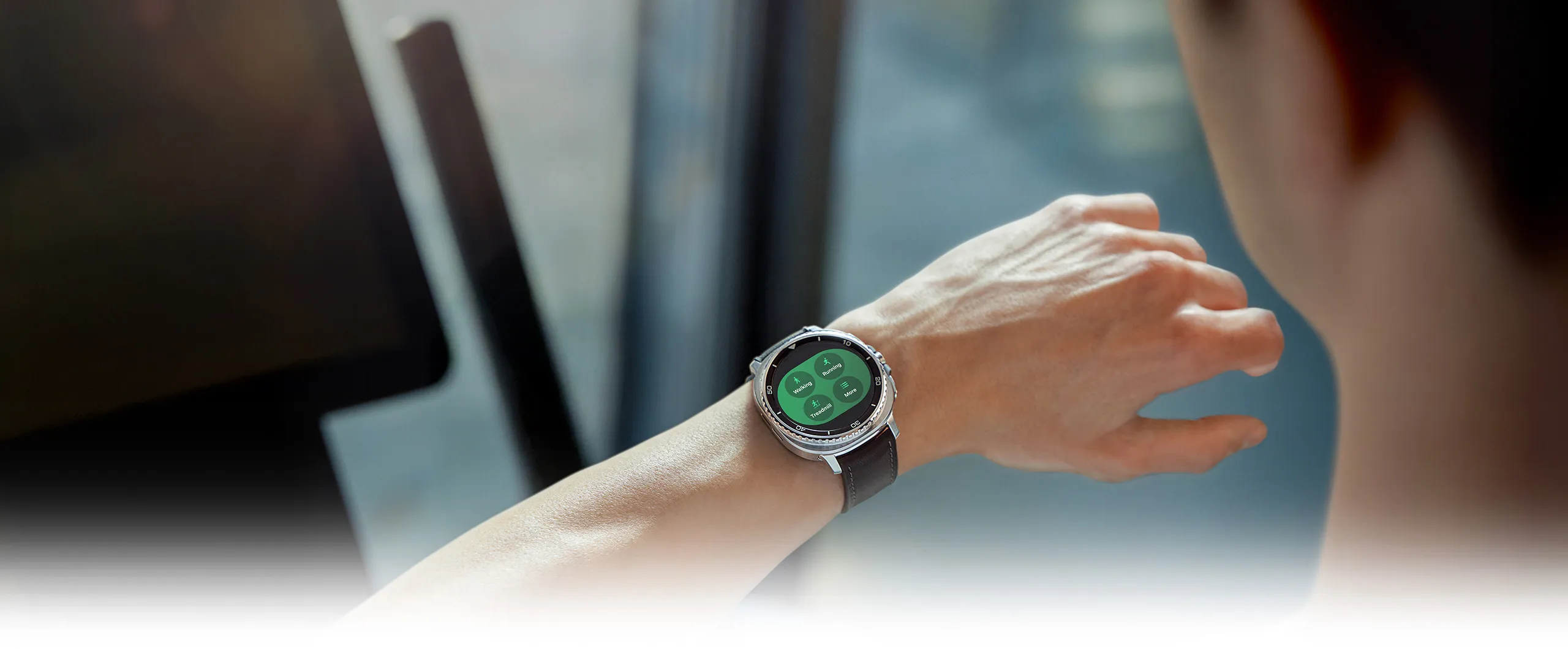 Фото 18 Samsung Galaxy Watch 8 Classic