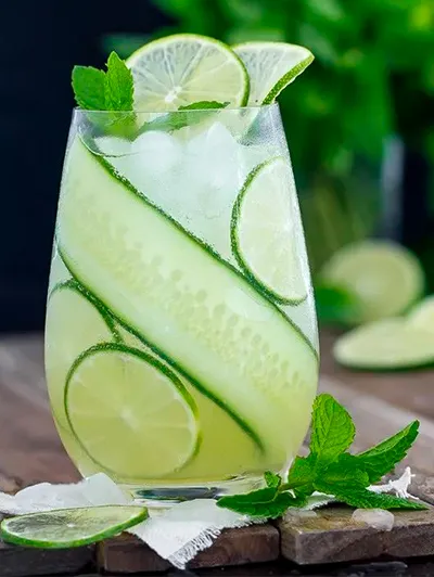 Cucumber Vodka Tonic